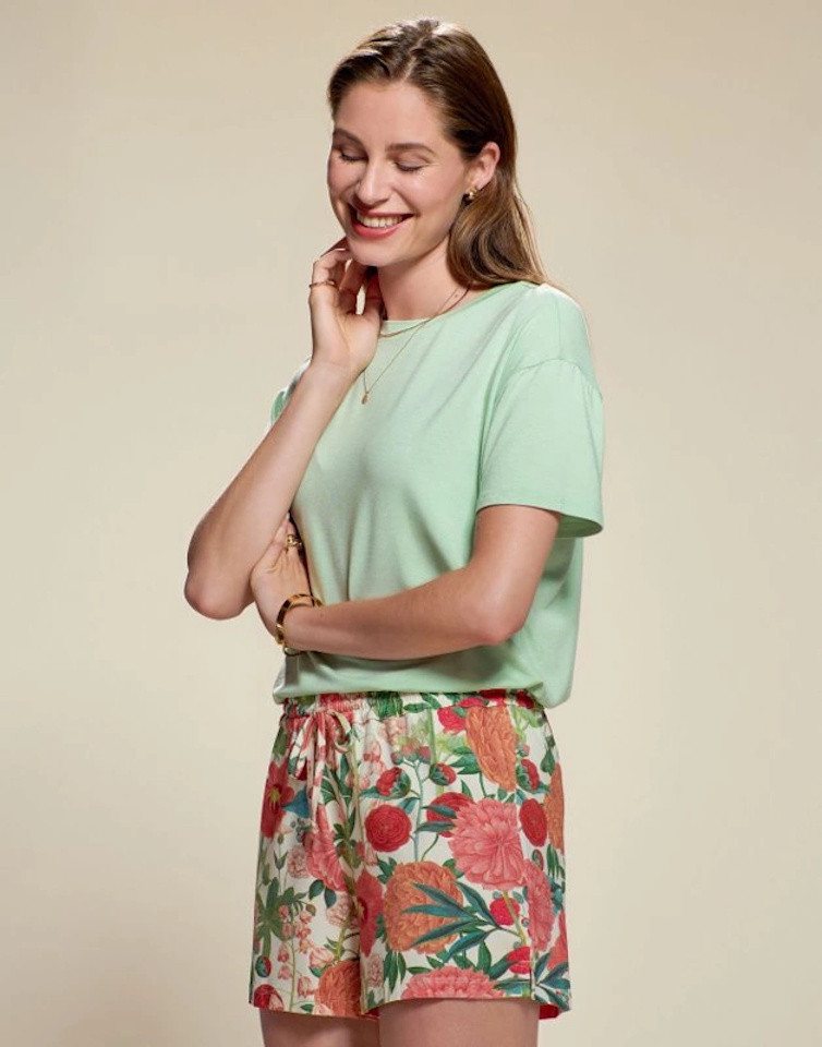 Essenza Pyjamashorts Nori Florentien Lobster Pink mit floralem Print von Essenza