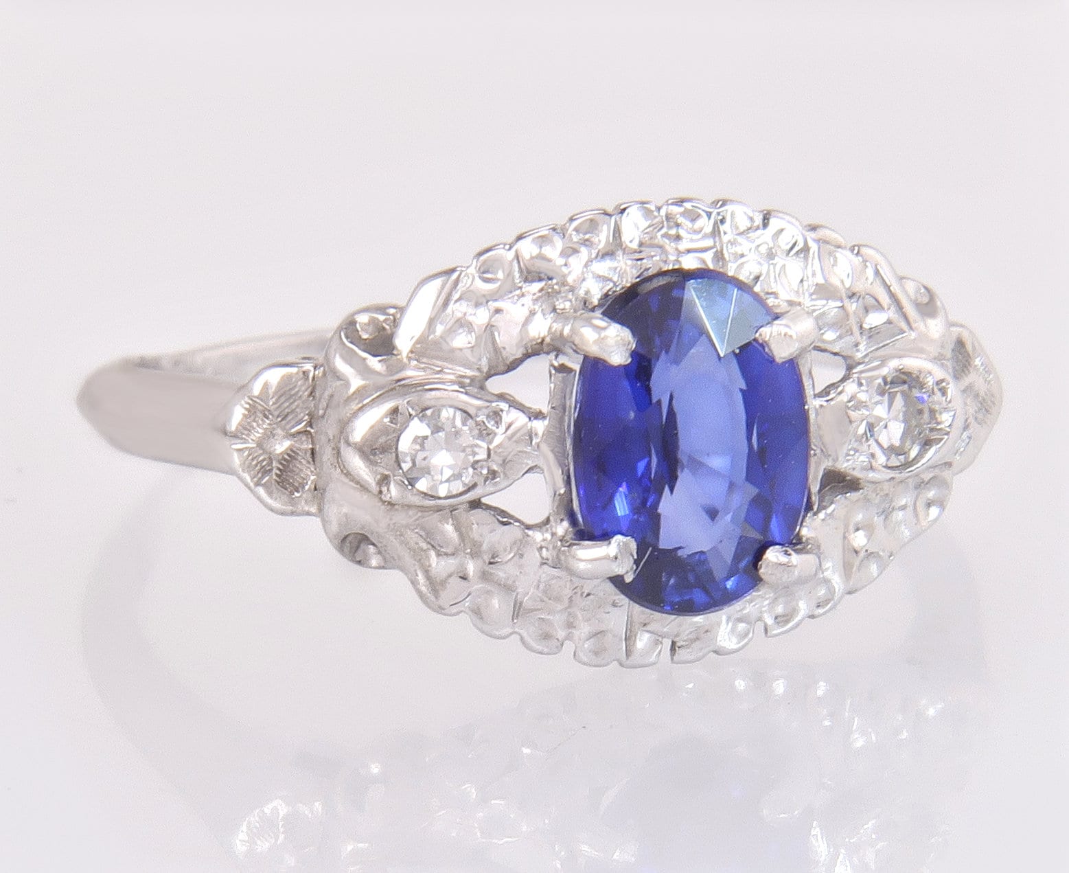 Antike 1.11Ct Diamant & Blauer Saphir 14K Gold Art Deco Verlobungsring Größe 5 von EstateAntiqueJewelry