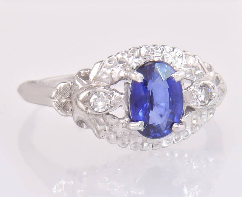 Antike 1.11Ct Diamant & Blauer Saphir 14K Gold Art Deco Verlobungsring Größe 5 von EstateAntiqueJewelry