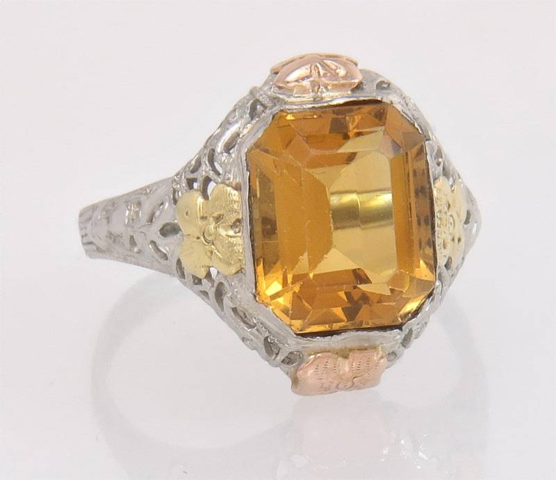Antike 14K Tri Tone Gold 3.75Ct Citrin Blumen Art Deco Dinner Ring Größe 7 von EstateAntiqueJewelry