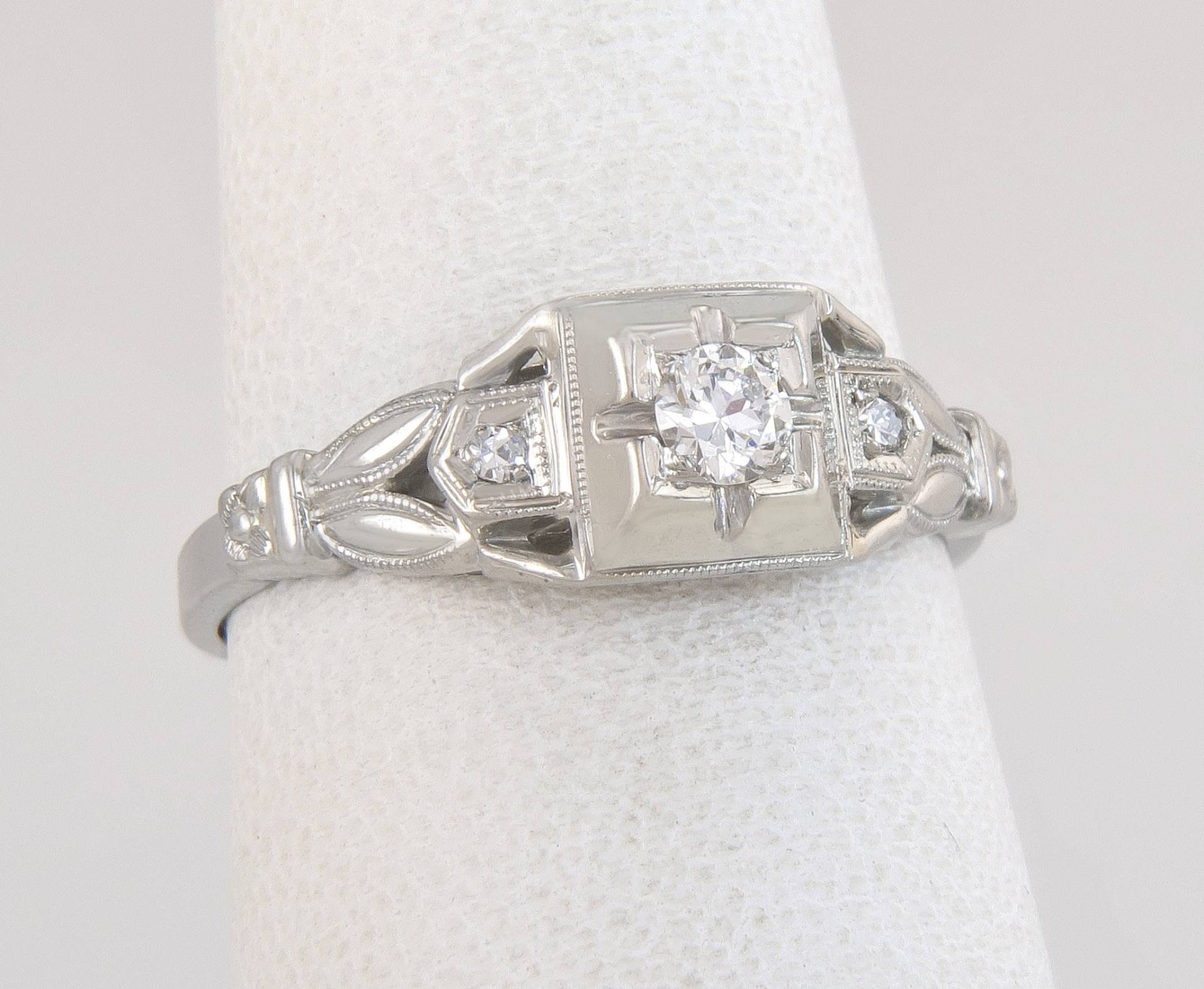 Antike Art-Deco.12Ct Echter Diamant 18K Weißgold Verlobungsring Größe 6, 25 von EstateAntiqueJewelry