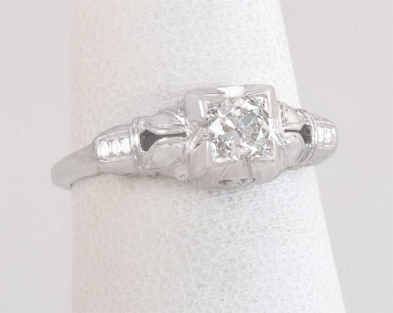 Antike Art-Deco.17Ct Echter Diamant 18K Weißgold-Verlobungsring Größe 5, 75 von EstateAntiqueJewelry