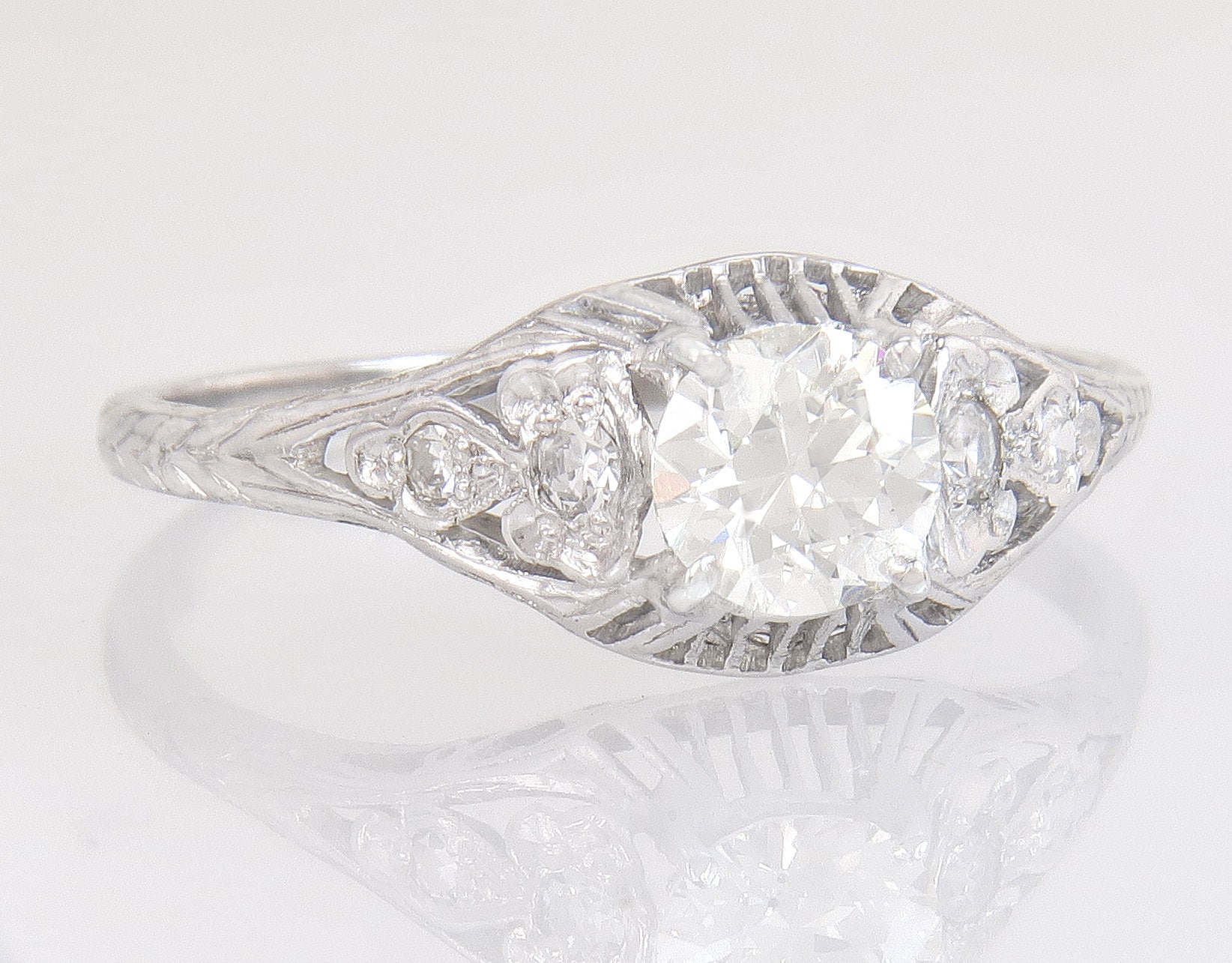 Antike Zertifizierte Egl .67Ct Vvs2 Übergang Runde Brilliant Diamant Ring Größe 9 von EstateAntiqueJewelry