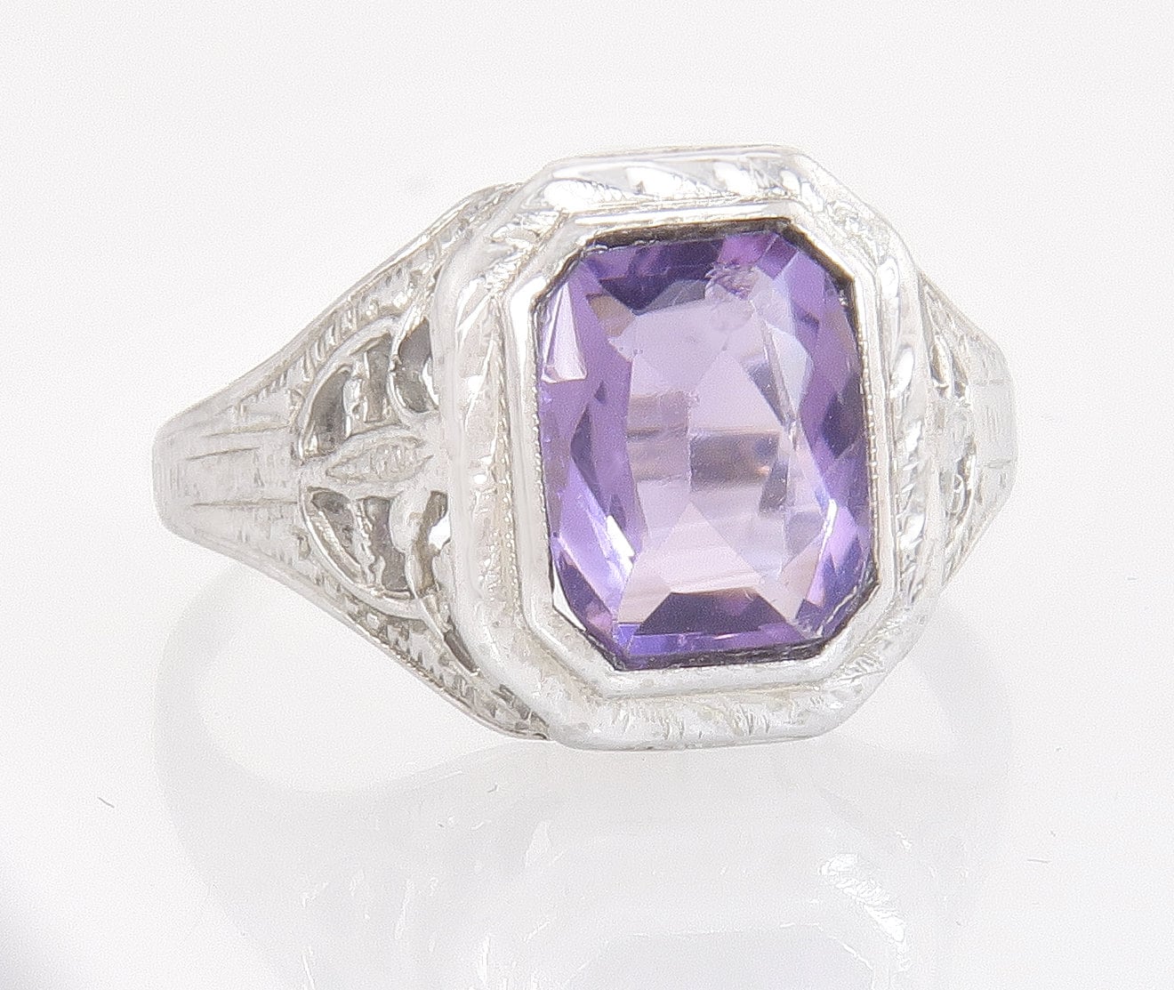 Antikes Nachlass 14K Weißgold 2.00Ct Amethyst Art Deco Ring 3, 7G Größe 6, 75 von EstateAntiqueJewelry