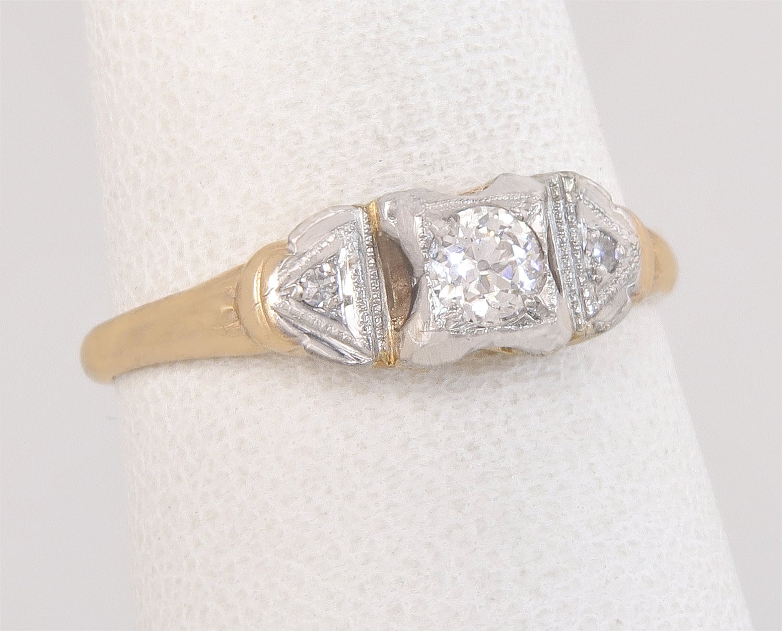 Antique.17Ct Echten Diamanten 14K Zweifarbiges Gold Art-Deco-Verlobungsring Sz 7, 5 von EstateAntiqueJewelry