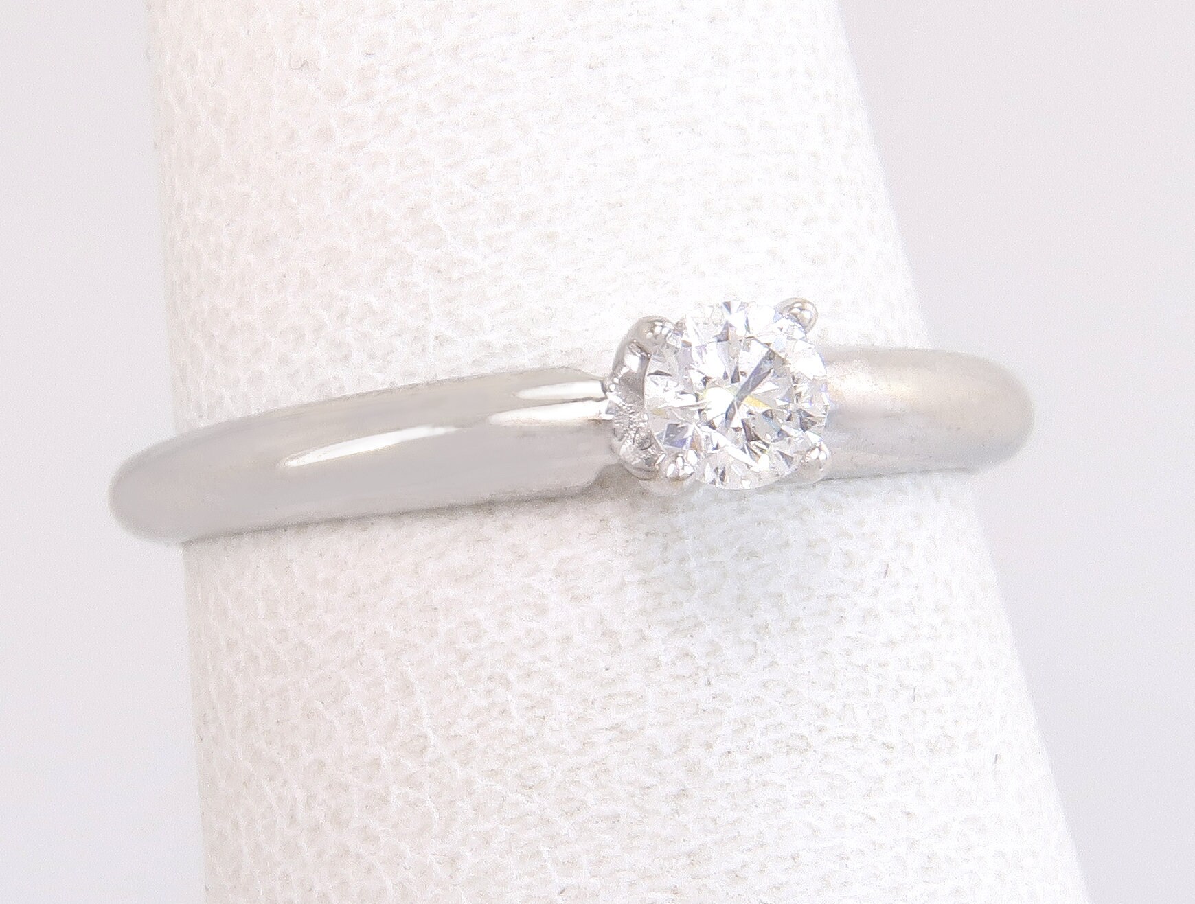 Designer .17Ct Echter Diamant 14K Weißgold Solitär Verlobungsring Größe 5, 5 von EstateAntiqueJewelry