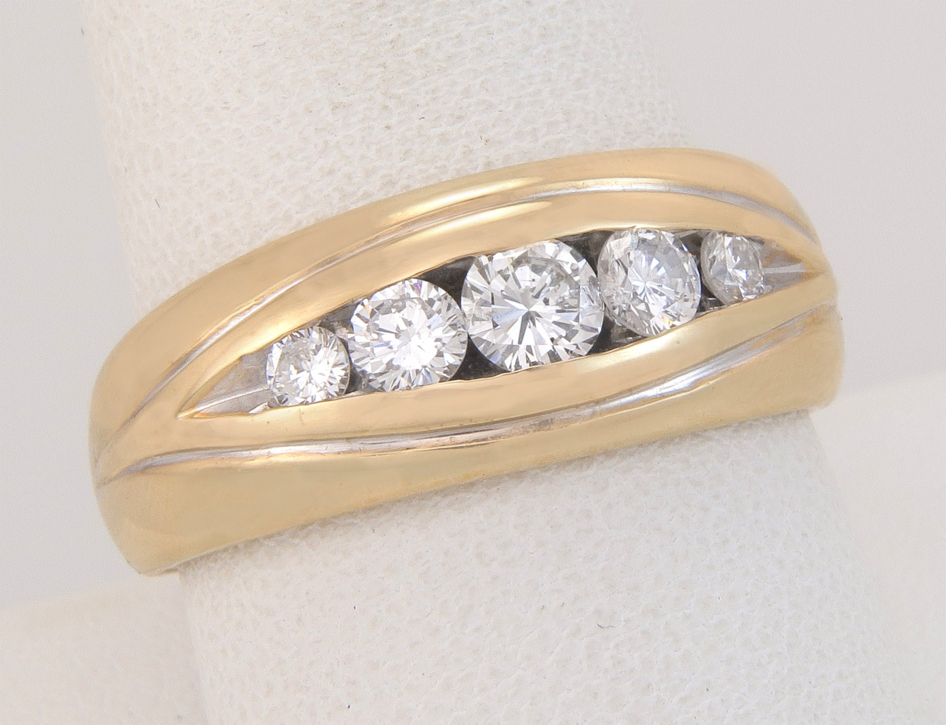 Designer Objekt 14K Gelbgold .75Ct Echter Diamant Herren Bandring Größe 10 von EstateAntiqueJewelry