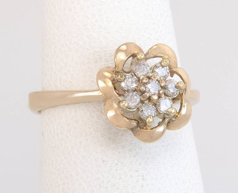 Nachlass 14K Gelbgold .16Ct Echte Diamant Cluster Dinner Ring Größe 6, 25 von EstateAntiqueJewelry