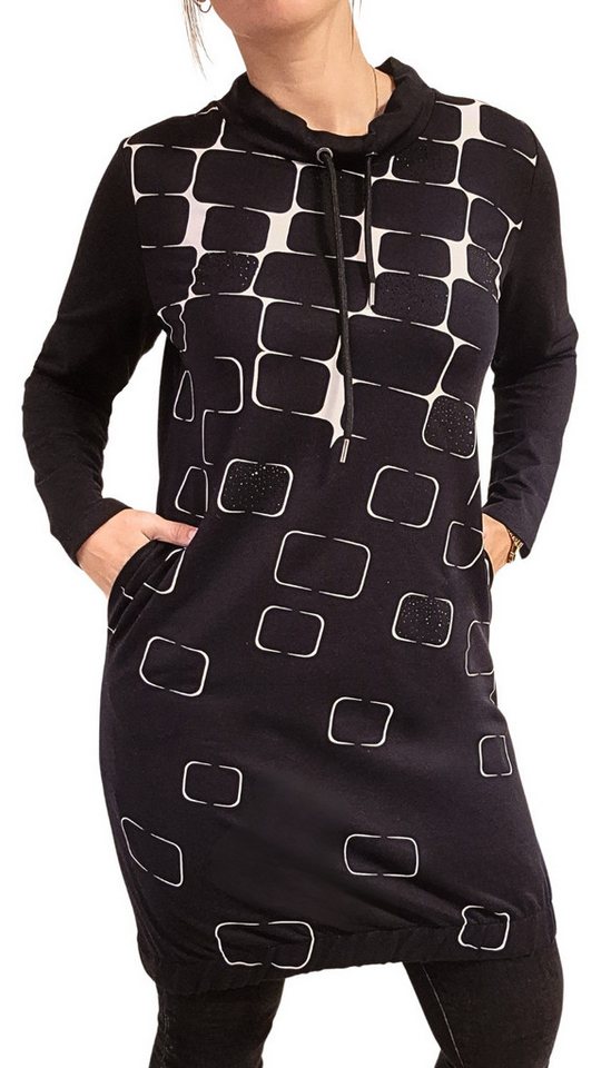 Estefania for woman Sweatkleid 193-5103, in Rautenoptik mit Strassbesatz und Stehkragen Gummizug im Saum Estefania for woman Sweatkleid 193-5103, in Rautenoptik mit Strassbesatz und Stehkragen Gummizug im Saum von Estefania for woman