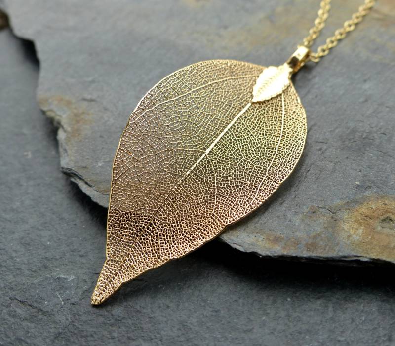 18K Vergoldete Echte Blatt Halskette Mit Zierlicher 14K Gold Filled Kette 18K Vergoldete Echte Blatt Halskette Mit Zierlicher 14K Gold Filled Kette von EstherDobsonArt