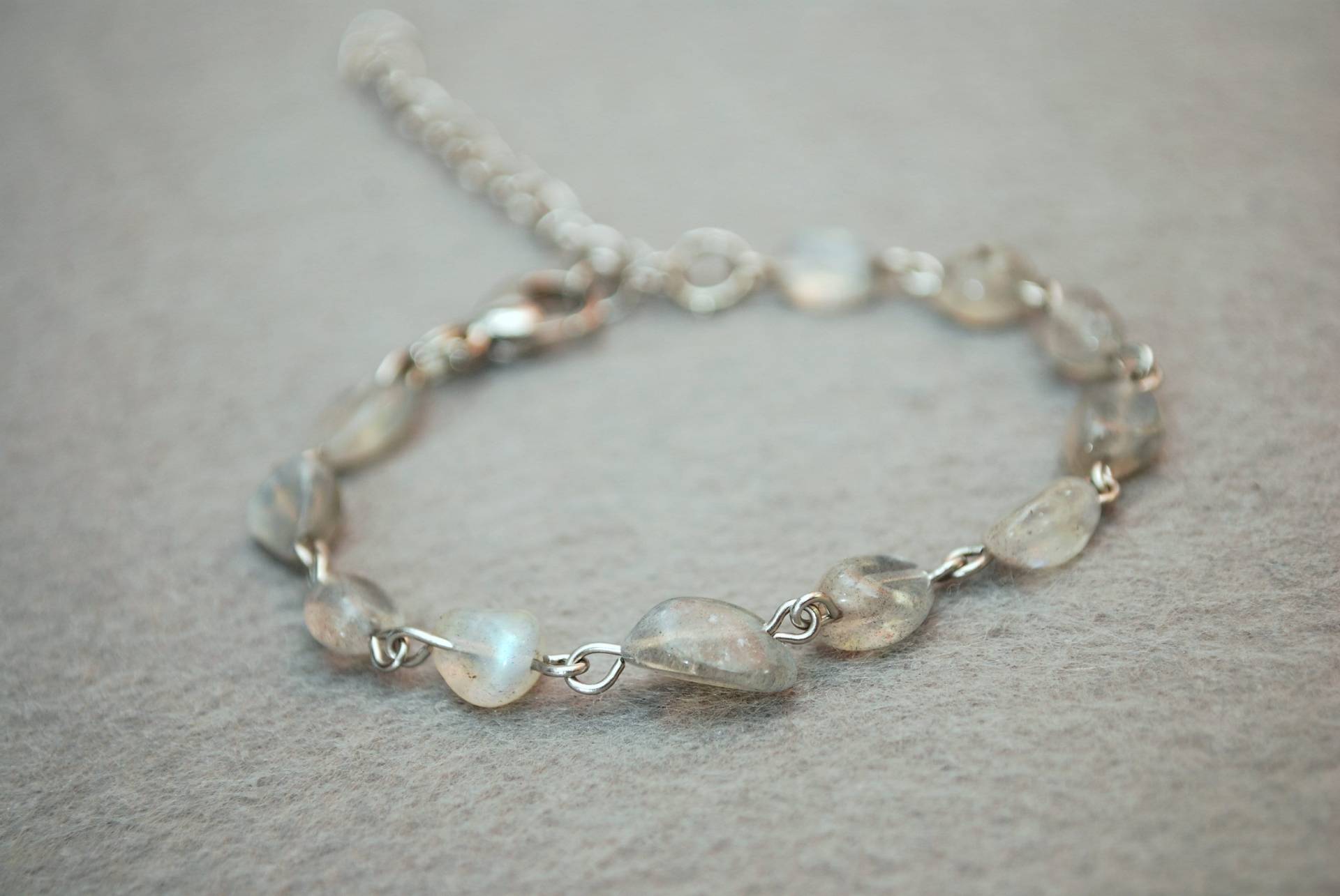 Ladenschließung Bis Zu 40% Rabatt Endet Okt 20 Labradorit Wickelarmband Edelstahl Edelstein Perlen Boho Schmuck Ladenschließung Bis Zu 40% Rabatt Endet Okt 20 Labradorit Wickelarmband Edelstahl Edelstein Perlen Boho Schmuck von Estibela
