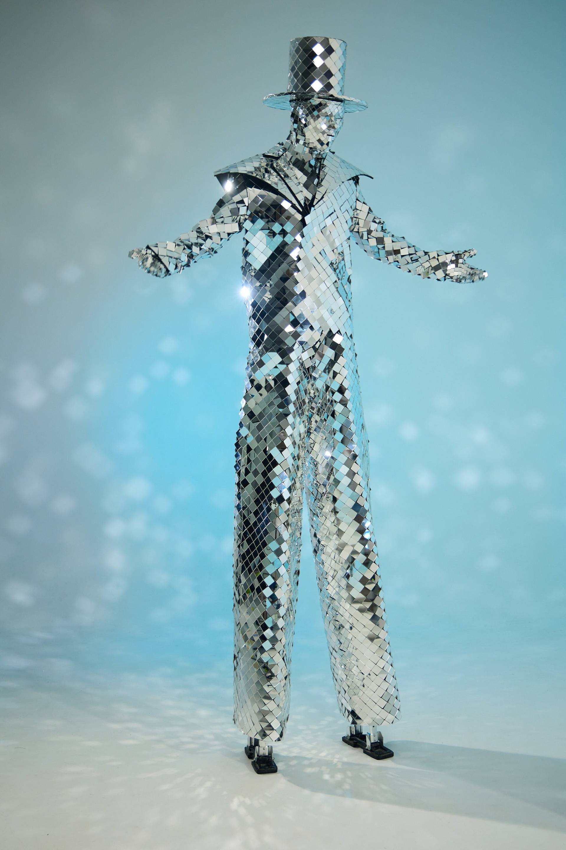 "Glitzernder Spiegel, Glitzernder Stelzenwalker Kostüm/Paillettenkleid "Square" 2 in 1 Kleidung Weihnachten Discokugel - Von Etere_M11." von EtereShop