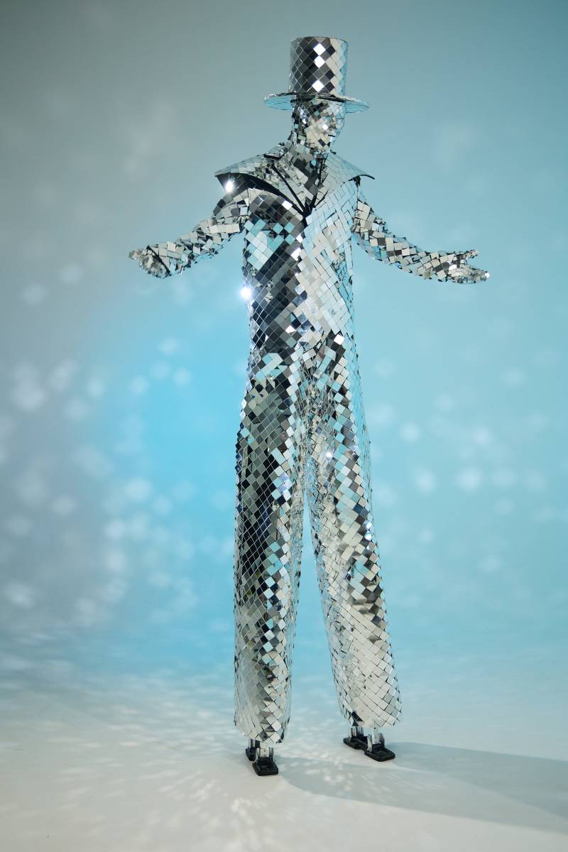 "Glitzernder Spiegel, Glitzernder Stelzenwalker Kostüm/Paillettenkleid "Square" 2 in 1 Kleidung Weihnachten Discokugel - Von Etere_M11." von EtereShop