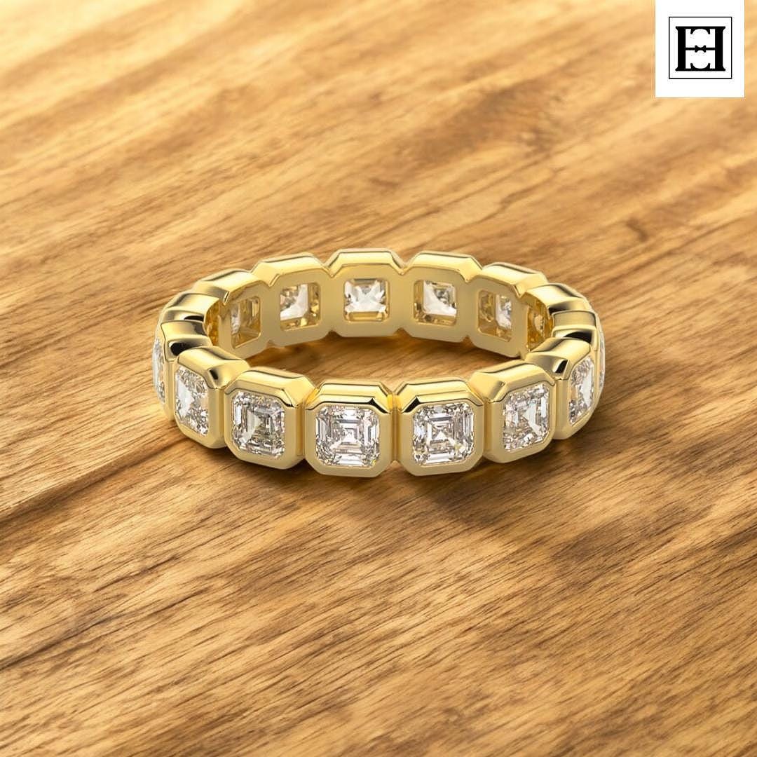 14K Gelbgold Asscher Cut Moissanit Eternity Band von EternaleleganceDE