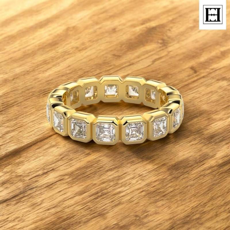 14K Gelbgold Asscher Cut Moissanit Eternity Band 14K Gelbgold Asscher Cut Moissanit Eternity Band von EternaleleganceDE