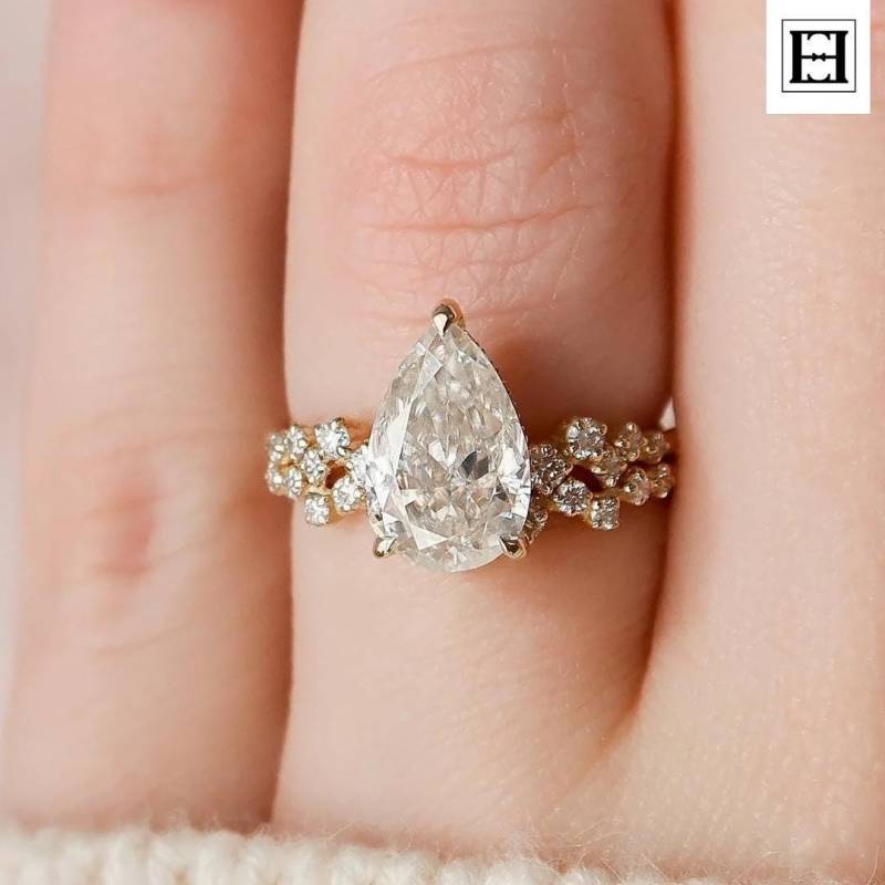 3 Ct Birnenförmige Moissanit Verlobungsring Set, Tropfen Diamant Alternative Ring, 14K Gold Vintage-Inspirierte Braut Set Einzigartiger Ehering 3 Ct Birnenförmige Moissanit Verlobungsring Set, Tropfen Diamant Alternative Ring, 14K Gold Vintage-Inspirierte Braut Set Einzigartiger Ehering von EternaleleganceDE