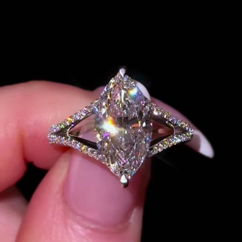 3Ct Marquise Moissanit Verlobungsring Versteckter Heiligenschein, 14K Gold Versprechensring von EternaleleganceDE