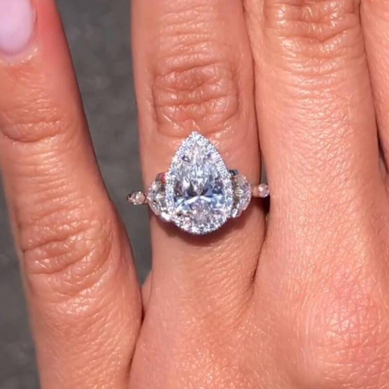 3 Karat Moissanit Verlobungsring 14K Weißgold Halo, Vintage Brautschmuck 3 Karat Moissanit Verlobungsring 14K Weißgold Halo, Vintage Brautschmuck von EternaleleganceDE