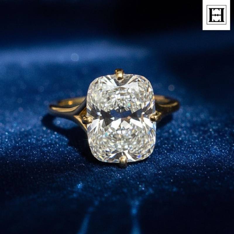 4.5 Ct Moissanit Ring Im Kissenschliff Gelbgold Solitär Für Die Verlobung 4.5 Ct Moissanit Ring Im Kissenschliff Gelbgold Solitär Für Die Verlobung von EternaleleganceDE