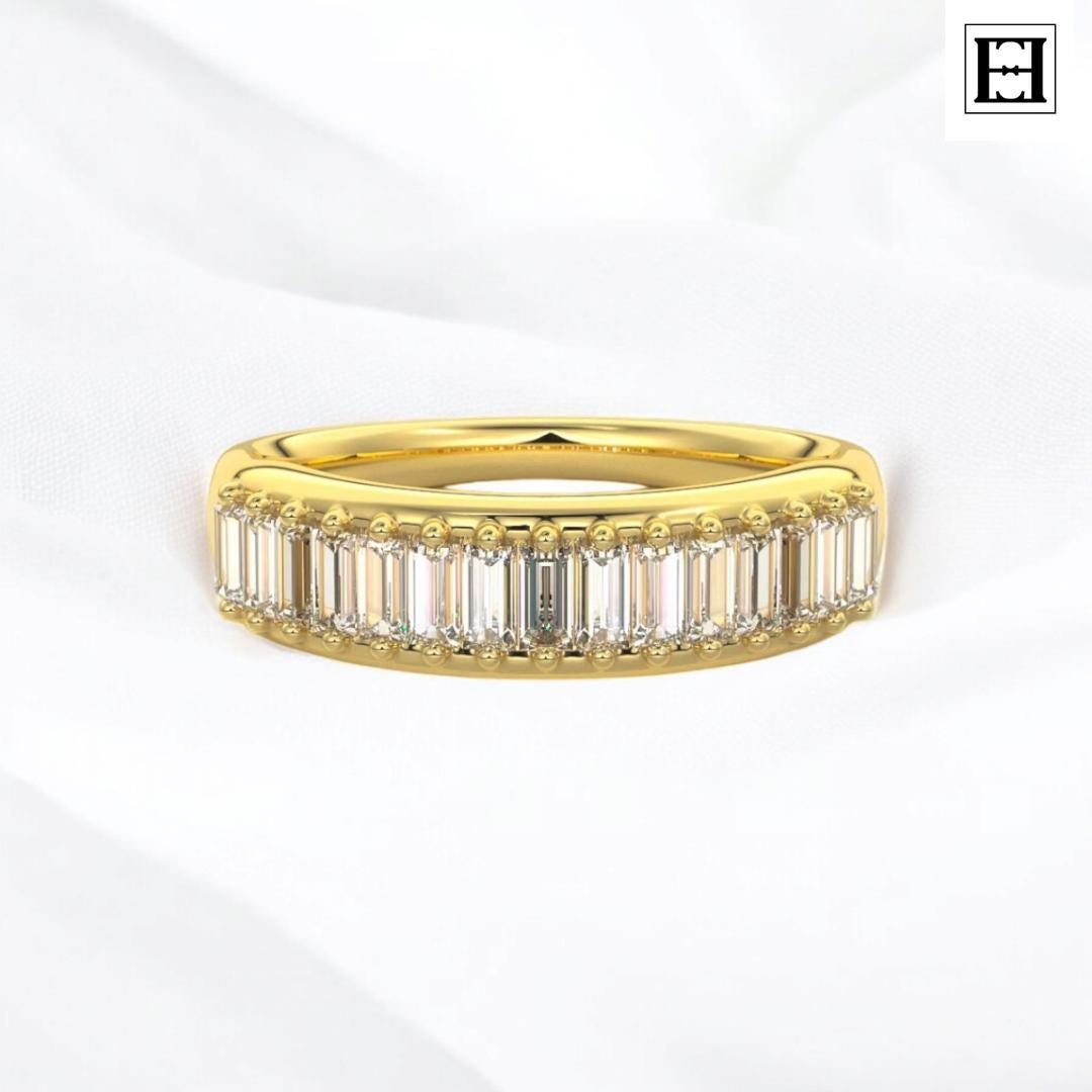 Trauring Mit Baguette Moissanit Art Deco Ring Aus 14K Gelbgold von EternaleleganceDE