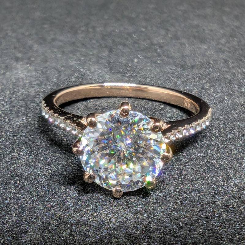 Tulpen Moissanit Verlobungsring 3 Ct Portugieser Cut, Rosegold Hidden Halo von EternaleleganceDE