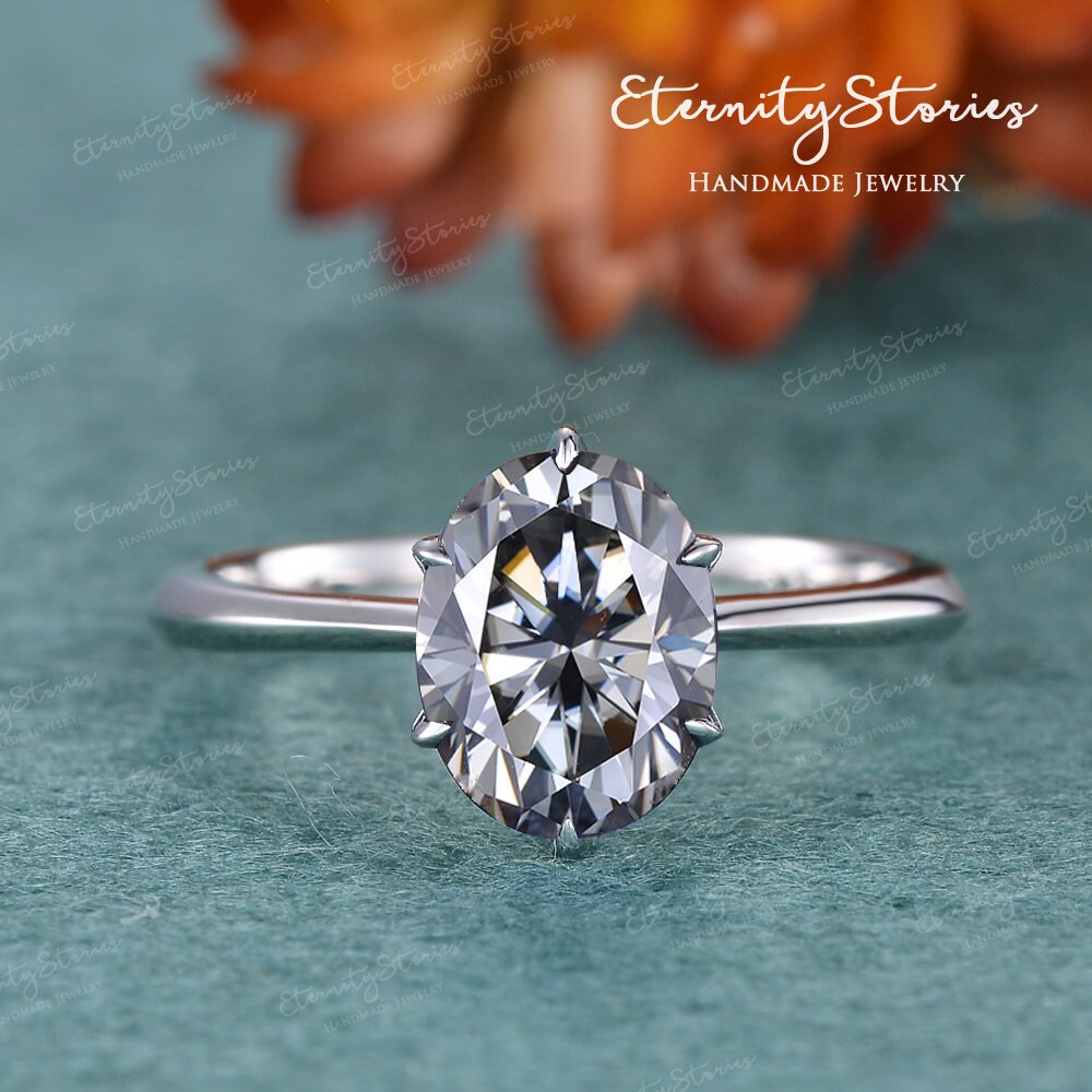 Grauer Moissanit Ring Wahl Größe Oval Cut Solitär Grau Verlobungsring Weiß Gold Ehering Minimalistisch Versprechen 6 Prong Grauer Moissanit Ring Wahl Größe Oval Cut Solitär Grau Verlobungsring Weiß Gold Ehering Minimalistisch Versprechen 6 Prong von EternityStories