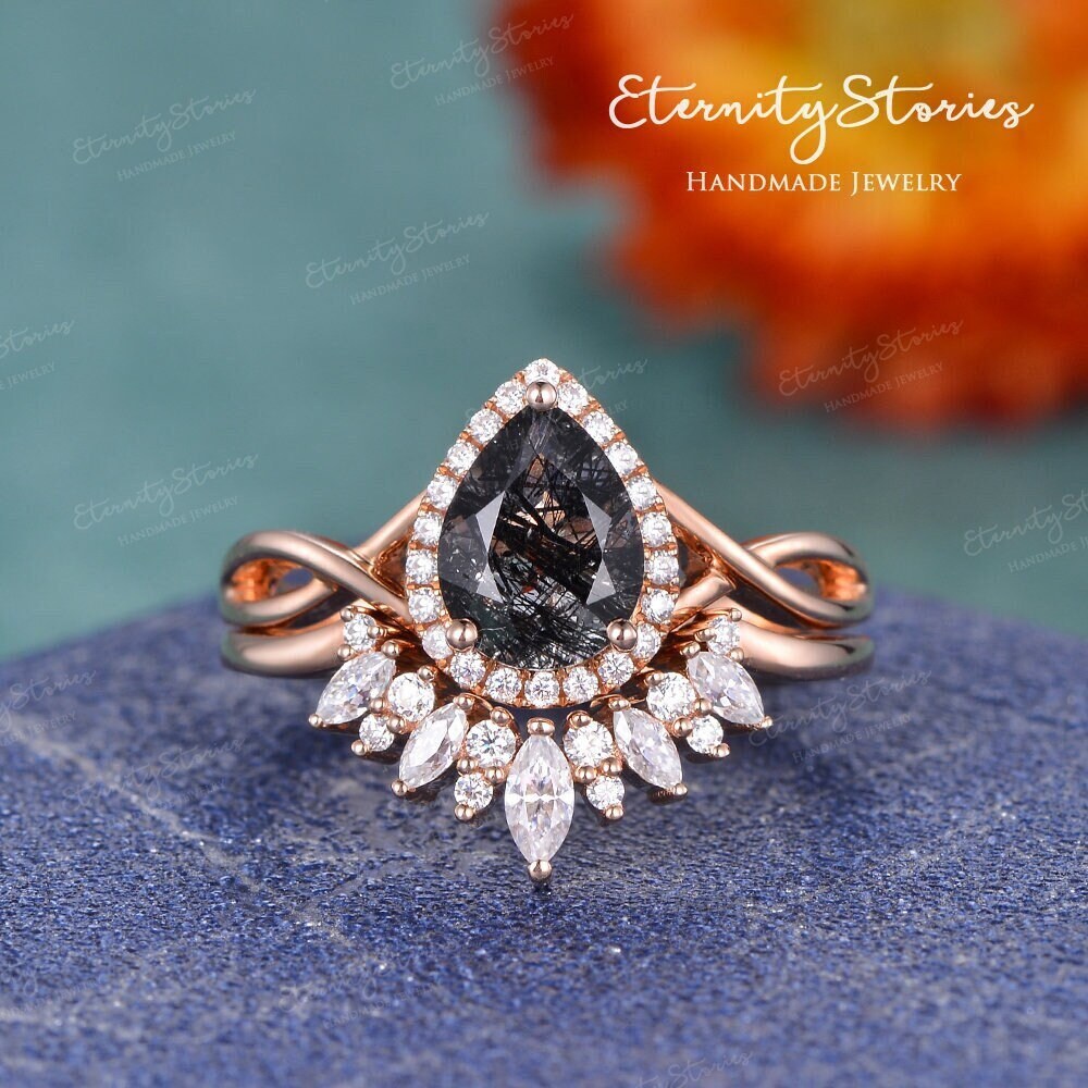 Infinity Schwarz Rutilquarz Verlobungsring Set Pear Cut Salz Und Pfeffer Kristall Ring Unikat Halo Gedreht Band Rosegold Braut von EternityStories