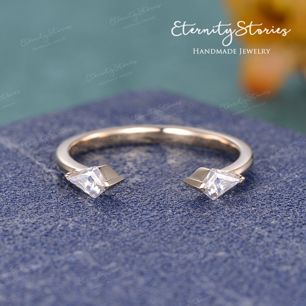 Offenes Hochzeitsband Rhombus Moissanit Frau Kite Form Diamant Unikat Nach Maß Roségold Ring Enhancer Geschenk von EternityStories