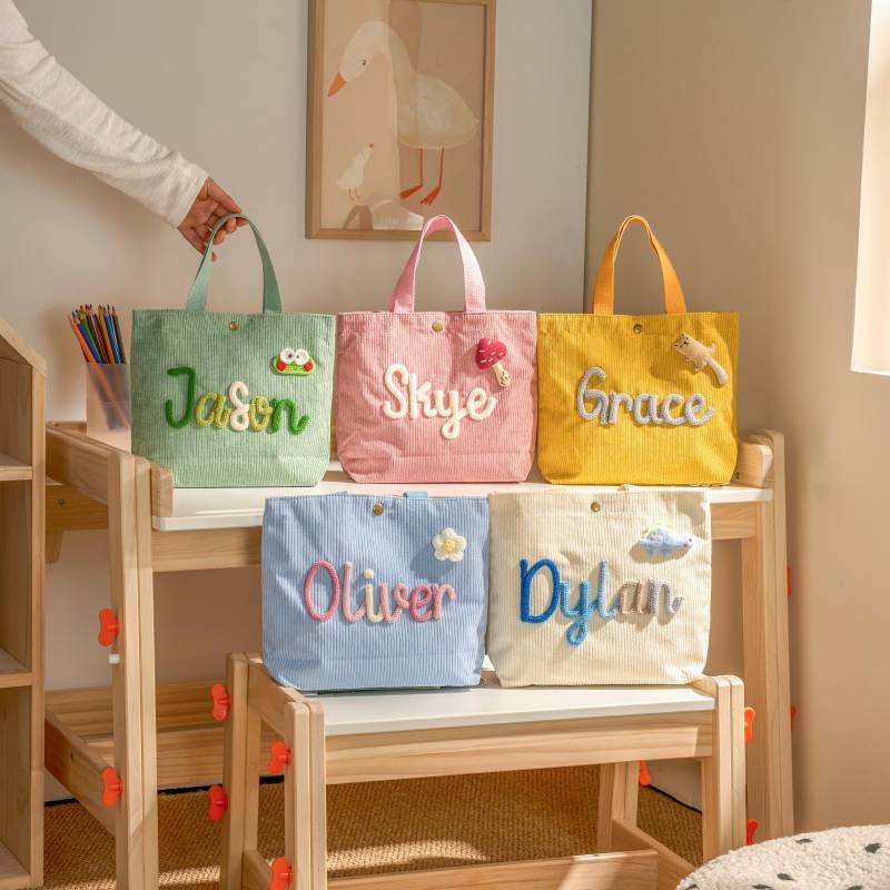 Personalisierte Name Handtasche | Individuelles Kindergeschenk Baby Geschenke Kinderhandtaschen Mit Namen Weihnachtsgeschenk von EtherealEssenceArtCo