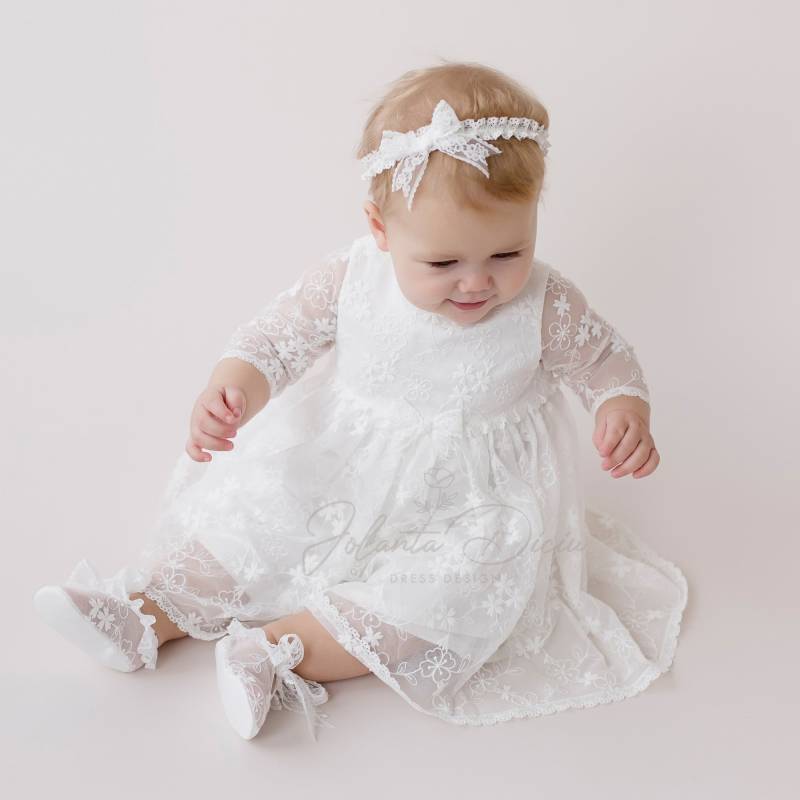 Taufkleid Spitze Langarm Baby Blessing Kleidchen Mit Stirnband & Booties von EtherealPrincesse