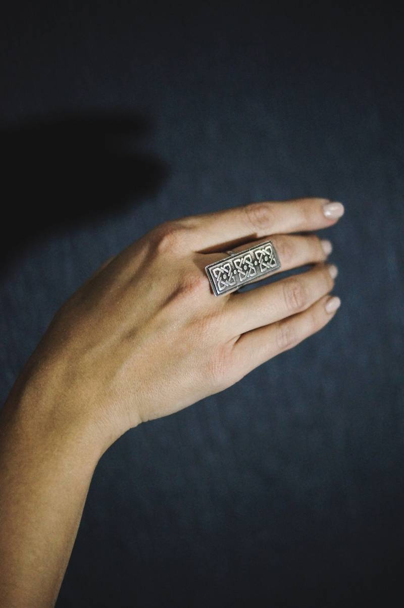 Nika Statement Ring Verstellbar Frauen Unisex For-Männer Boho Chic Boho-Ring Für-Frauen Unisex Männer von EthnicStories