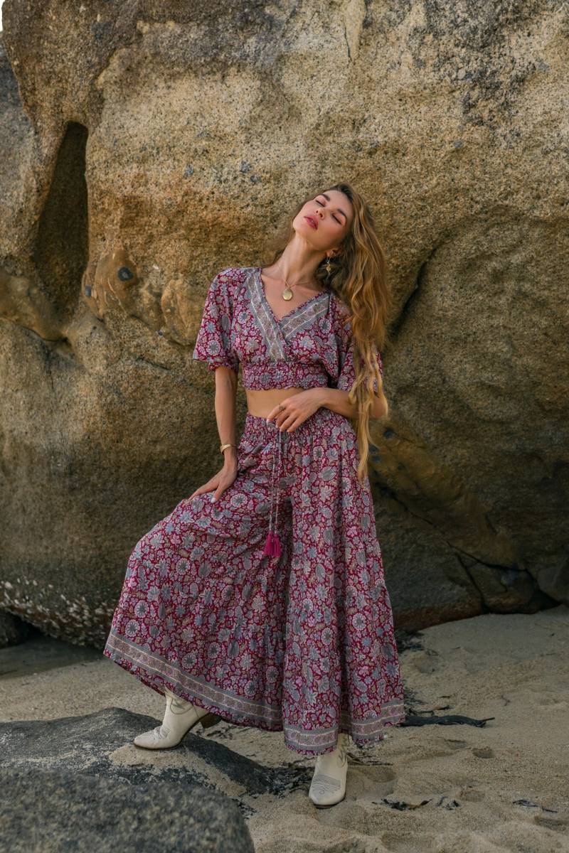 Boho Blumen Print Crop Top | Schmetterlingsärmel Polyester Bluse von Ethnicqueen