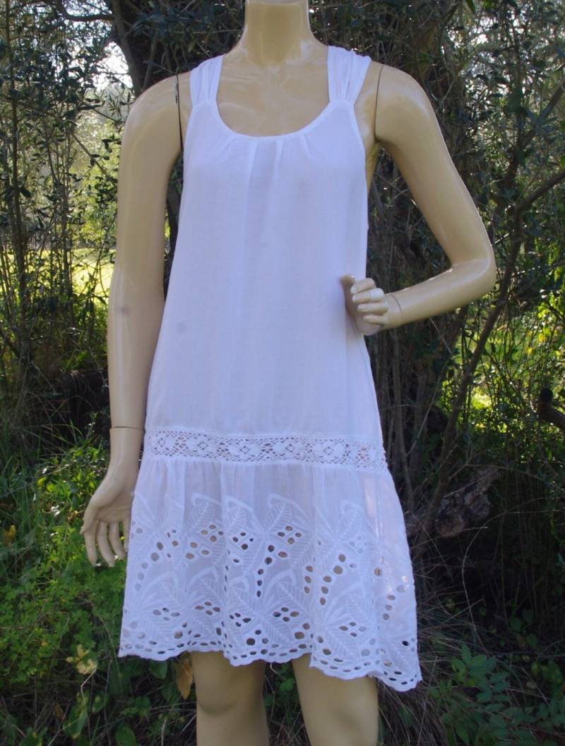 Gestickte Baumwollkleid Mit Lacy Mesh Detail von Etnyka