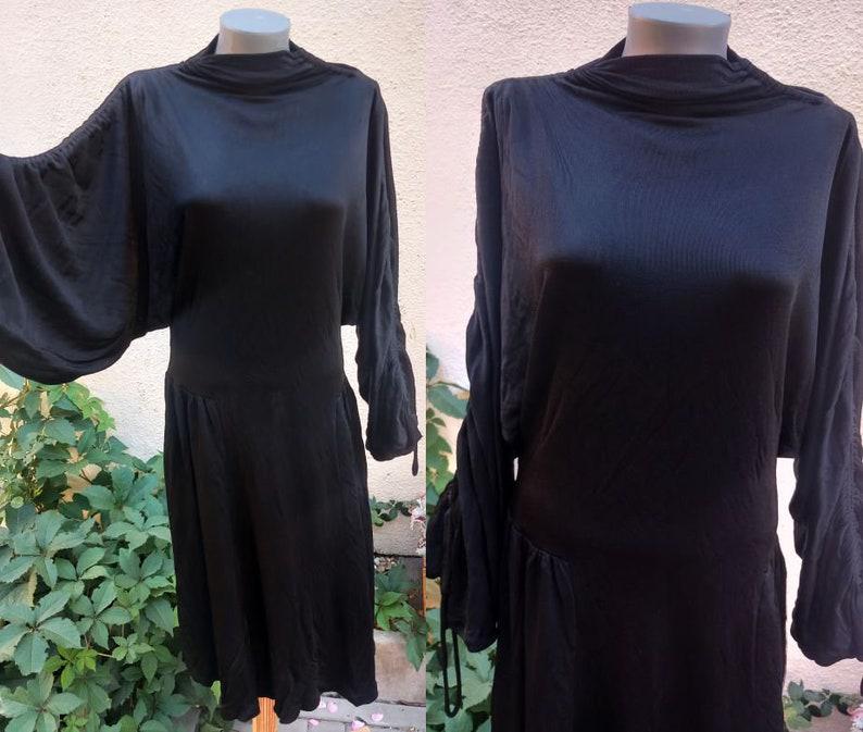 1998 Balenciaga Le Dix By Nicolas Ghesquiere Jersey-Wickelkleid Rare/ Fledermausärmel Designs von EuropeanDress