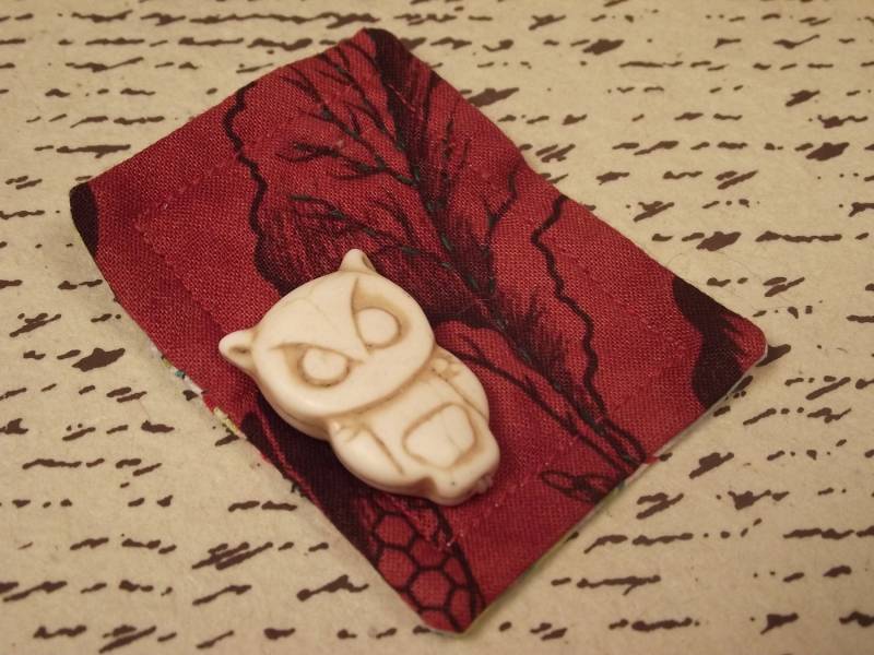 Gesteppte Und Perlenbesetzte Eule von EuthymicThreads