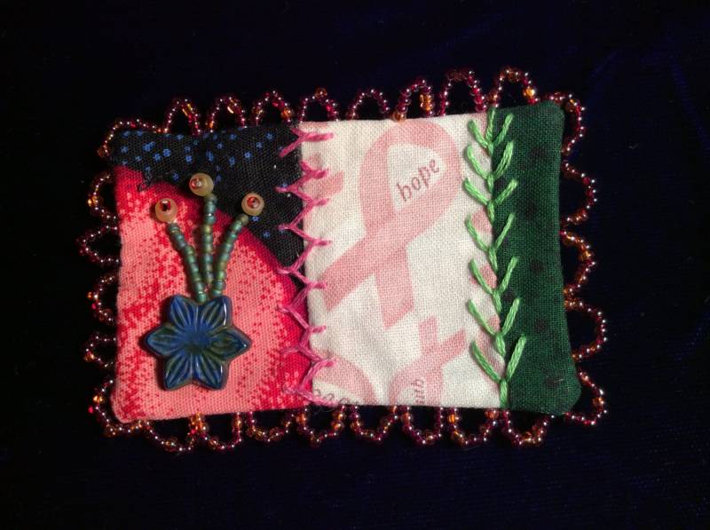 Hope, Starburst Blume Crazy Quilt Pin Brosche von EuthymicThreads