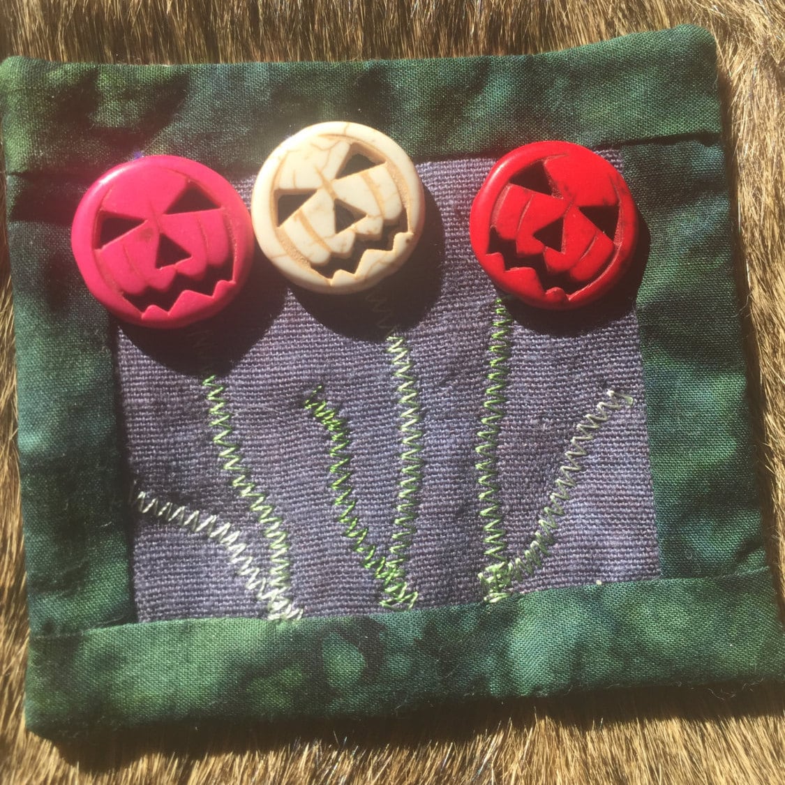 Kürbis Aufnäher Pin Brosche/Halloween von EuthymicThreads