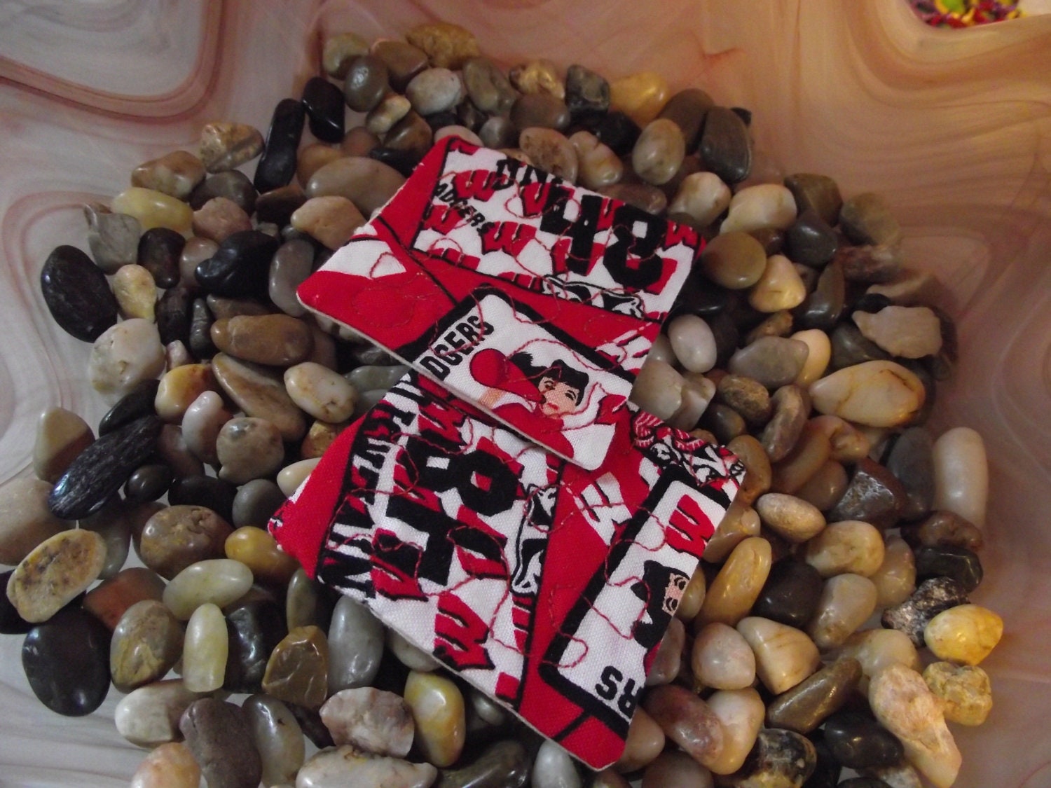 Wisconsin Badgers Gesteppt Pin von EuthymicThreads