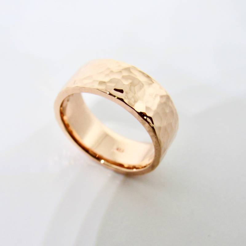 Gehämmerter Ehering 14K Vergoldung, Roségold Oder Sterlingsilber, 8 Mm Breit von EvaBelleJewelry