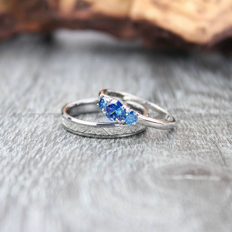 Meteorit-Ring, Silberband, 2-Teiliges Braut-Set Silber Wolframband Meteorit-Inlay & 3 Mm .925 Sterling Drei Stein-Verlobungsring von EvanSteelJewelry