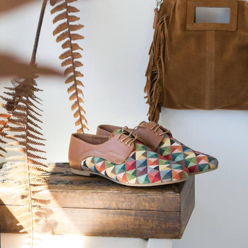 Damen Oxford-Schuhe Leder Handmade Komfortable Low Heel Vintage Style Büro Casual 2025 Umweltfreundlich Anpassbar von EvangeliaDrosi