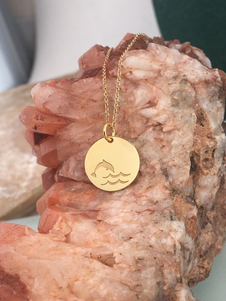 14K Massiv Gold Delfin Halskette Zierlicher Tier Anhänger 14K Massiv Gold Delfin Halskette Zierlicher Tier Anhänger von EvangelosJewels