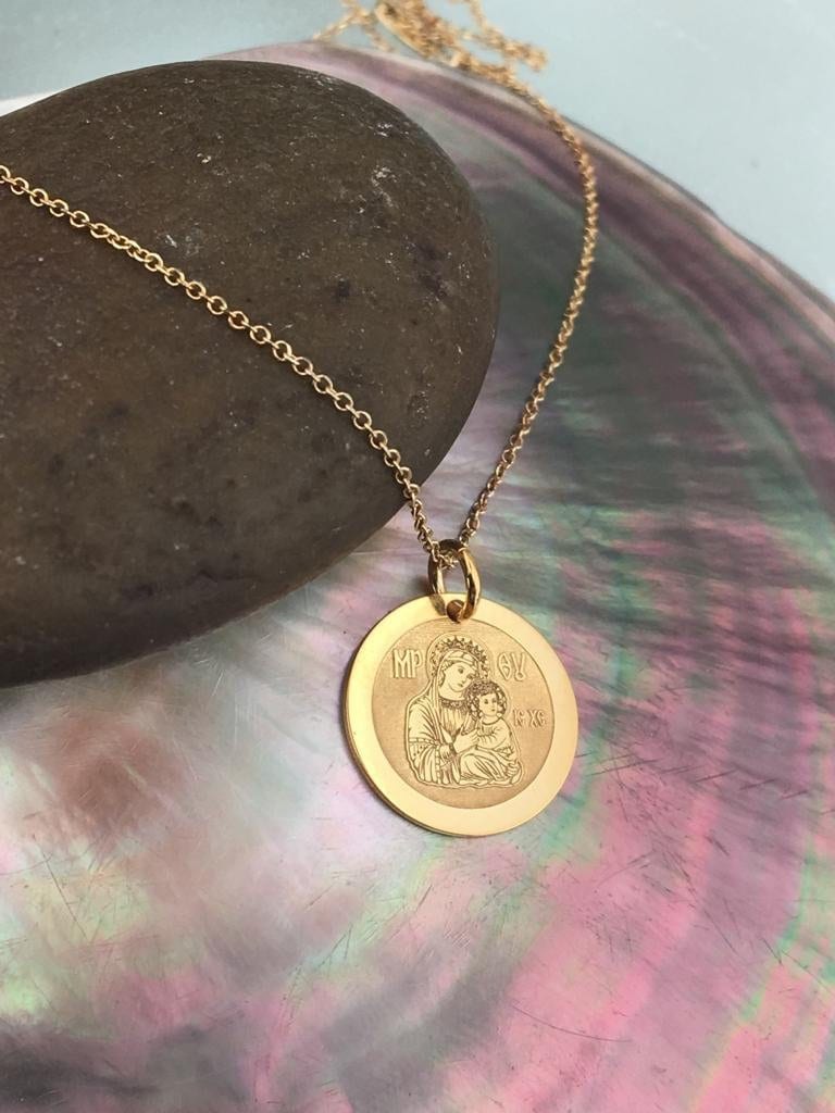 14K Solid Gold Jungfrau Maria Halskette Mutter Gottes Anhänger 14K Solid Gold Jungfrau Maria Halskette Mutter Gottes Anhänger von EvangelosJewels