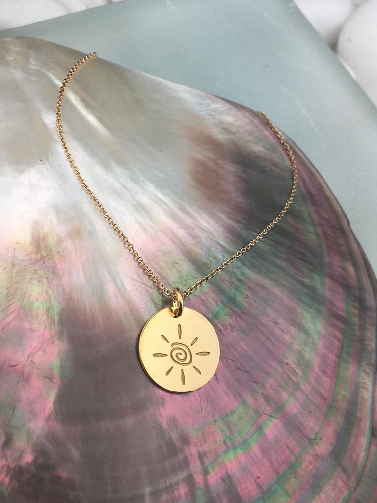 14K Solid Gold Sun Halskette Benutzerdefinierte Sommer-Anhänger 14K Solid Gold Sun Halskette Benutzerdefinierte Sommer-Anhänger von EvangelosJewels