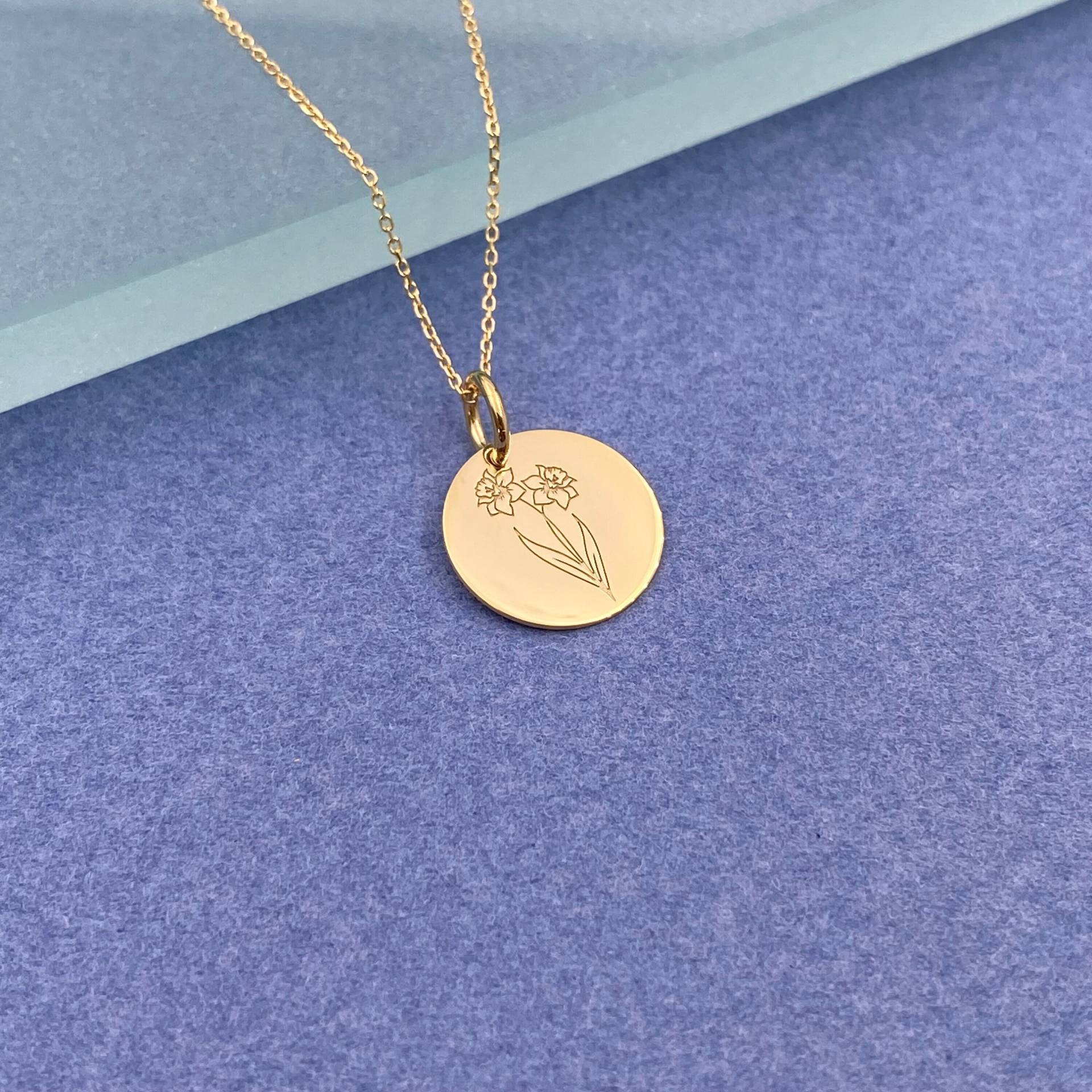 Zierliche 14K Solid Gold Narzisse Blume Halskette Dezember Geburt Anhänger Zierliche 14K Solid Gold Narzisse Blume Halskette Dezember Geburt Anhänger von EvangelosJewels