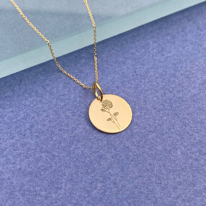 Zierliche 14K Solid Gold Seerosen Kette Juli Geburtsblumen Anhänger Zierliche 14K Solid Gold Seerosen Kette Juli Geburtsblumen Anhänger von EvangelosJewels