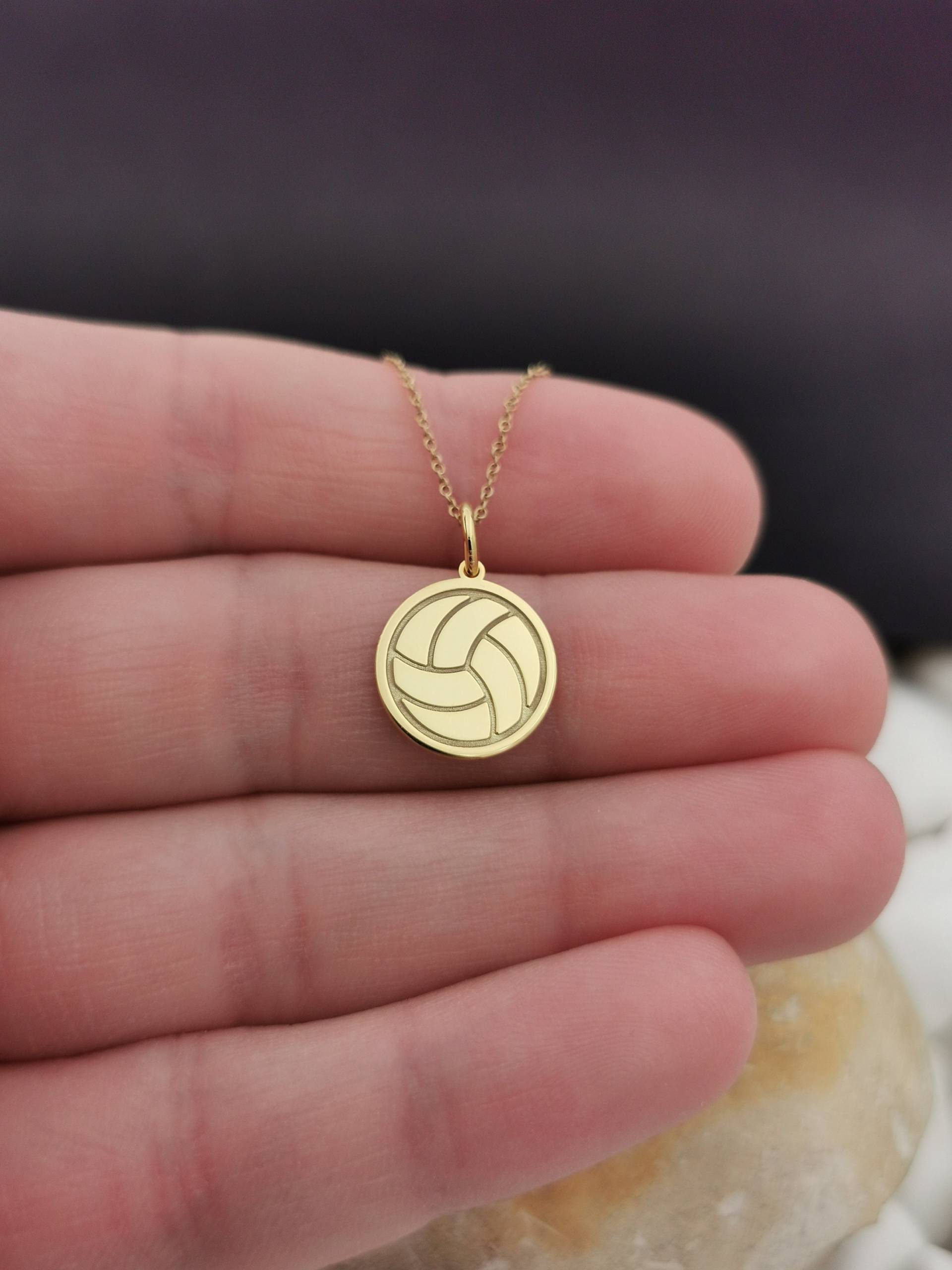 Zierliche 14K Solid Gold Volley Ball Kette, Personalisierte Anhänger, Sport Schmuck von EvangelosJewels