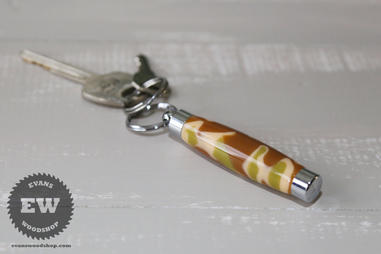 Wüste Tarnung Keychain - Handarbeit Geheimfach von EvansWoodshopCo