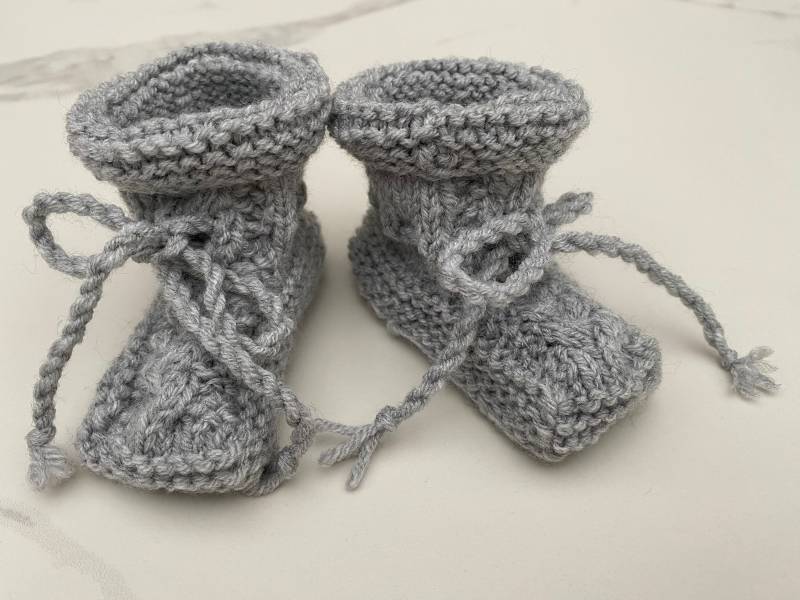 Gestrickte Babyschuhe Ab 6 Monate Größe 74/80 von Evasstrickshop