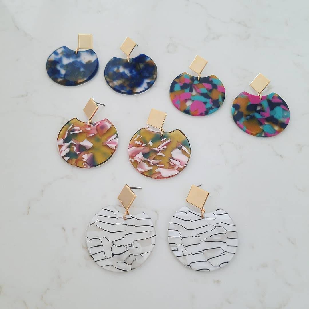 Gigi Ohrringe. Acryl Statement Sommer Gigi Ohrringe. Acryl Statement Sommer von EveilleJewelry